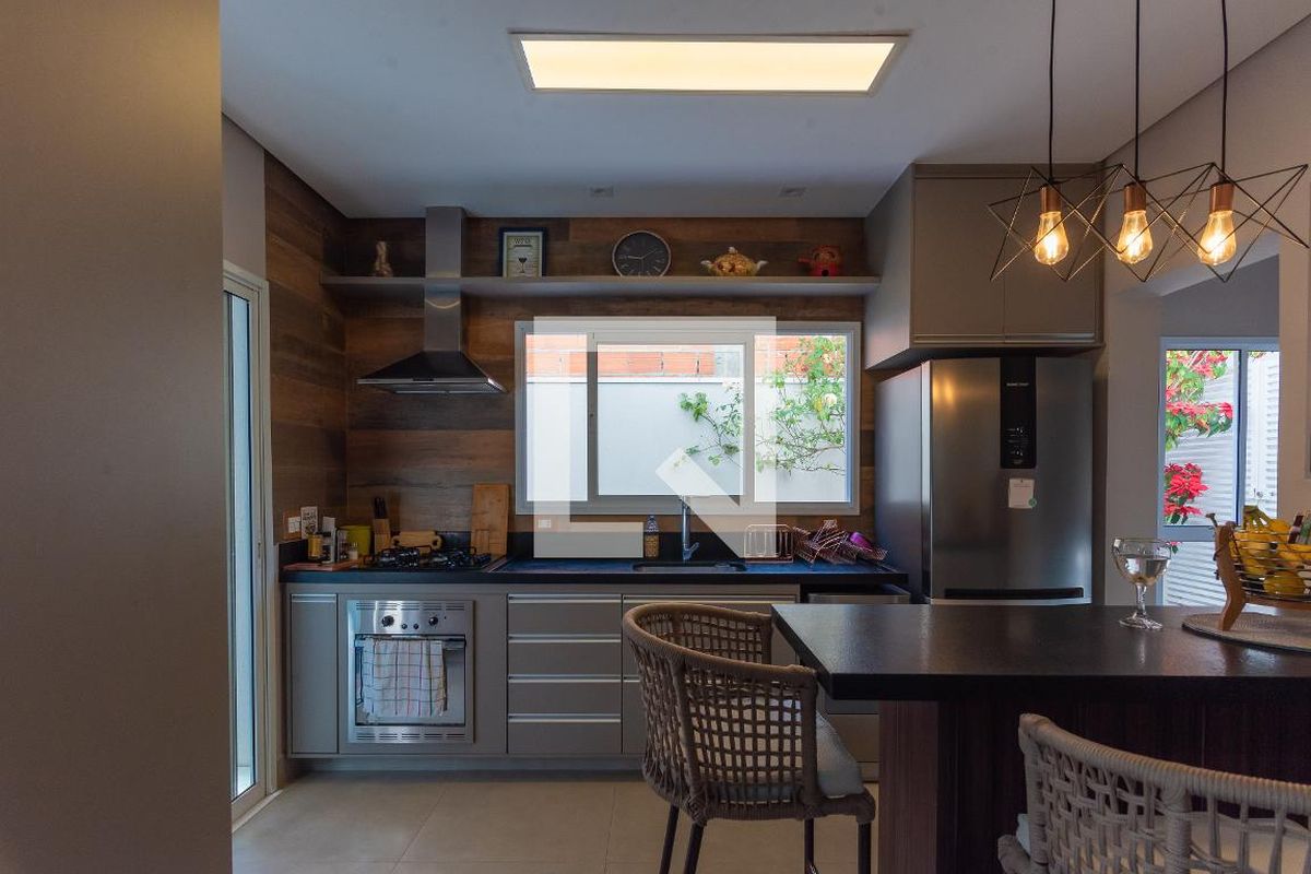 Casa à Venda - Swiss Park, 3 Quartos,  268 m2 em , Campinas - sp | SoloBR