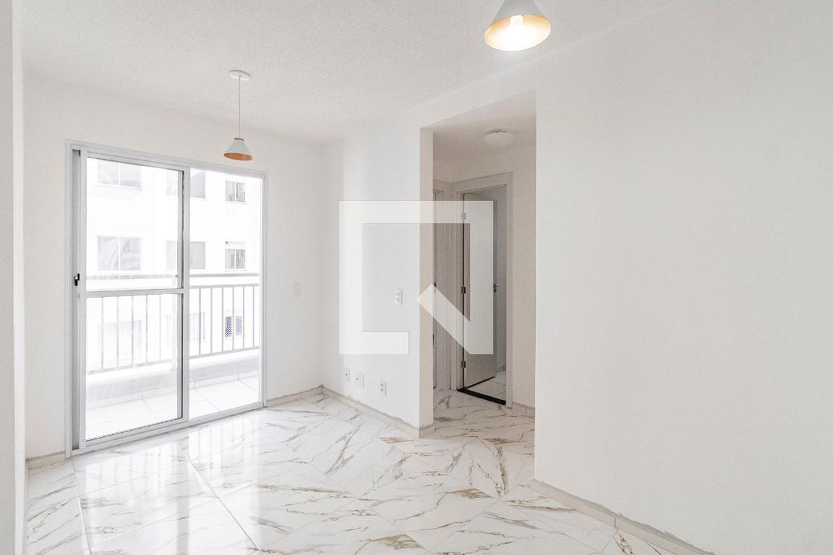 Apartamento, 2 quartos, 42 m² - Foto 2