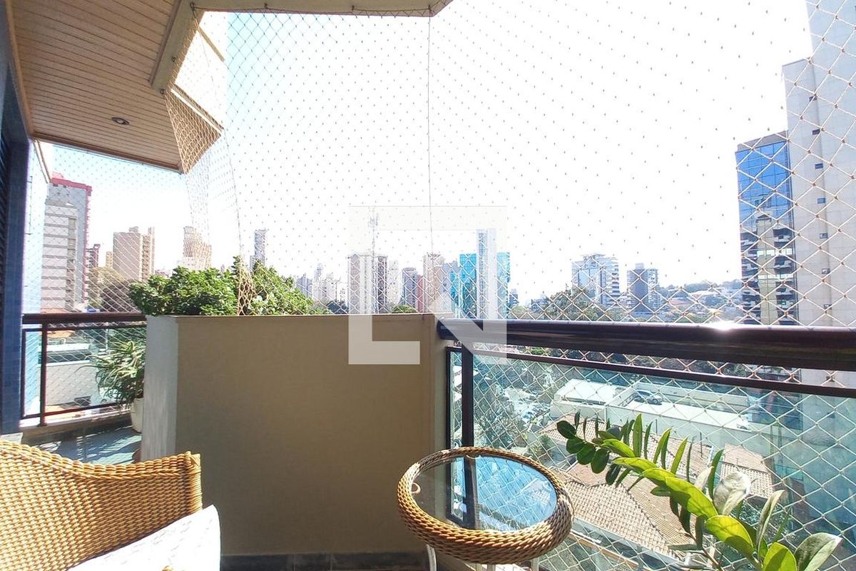 Apartamento à Venda - Cambuí, 1 Quarto,  70 m2 em , Campinas - sp | SoloBR