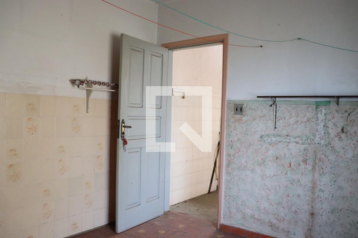 Casa à Venda - Taquaral, 3 Quartos,  289 m2 em , Campinas - sp | SoloBR