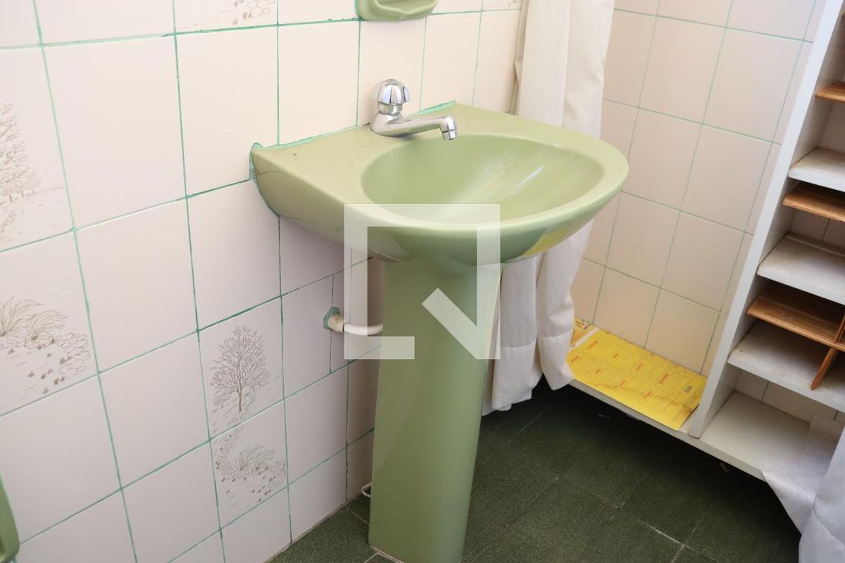 Casa à Venda - Taquaral, 3 Quartos,  289 m2 em , Campinas - sp | SoloBR