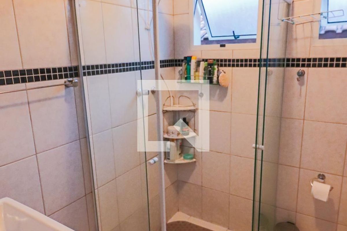Casa, 3 quartos, 240 m² - Foto 76