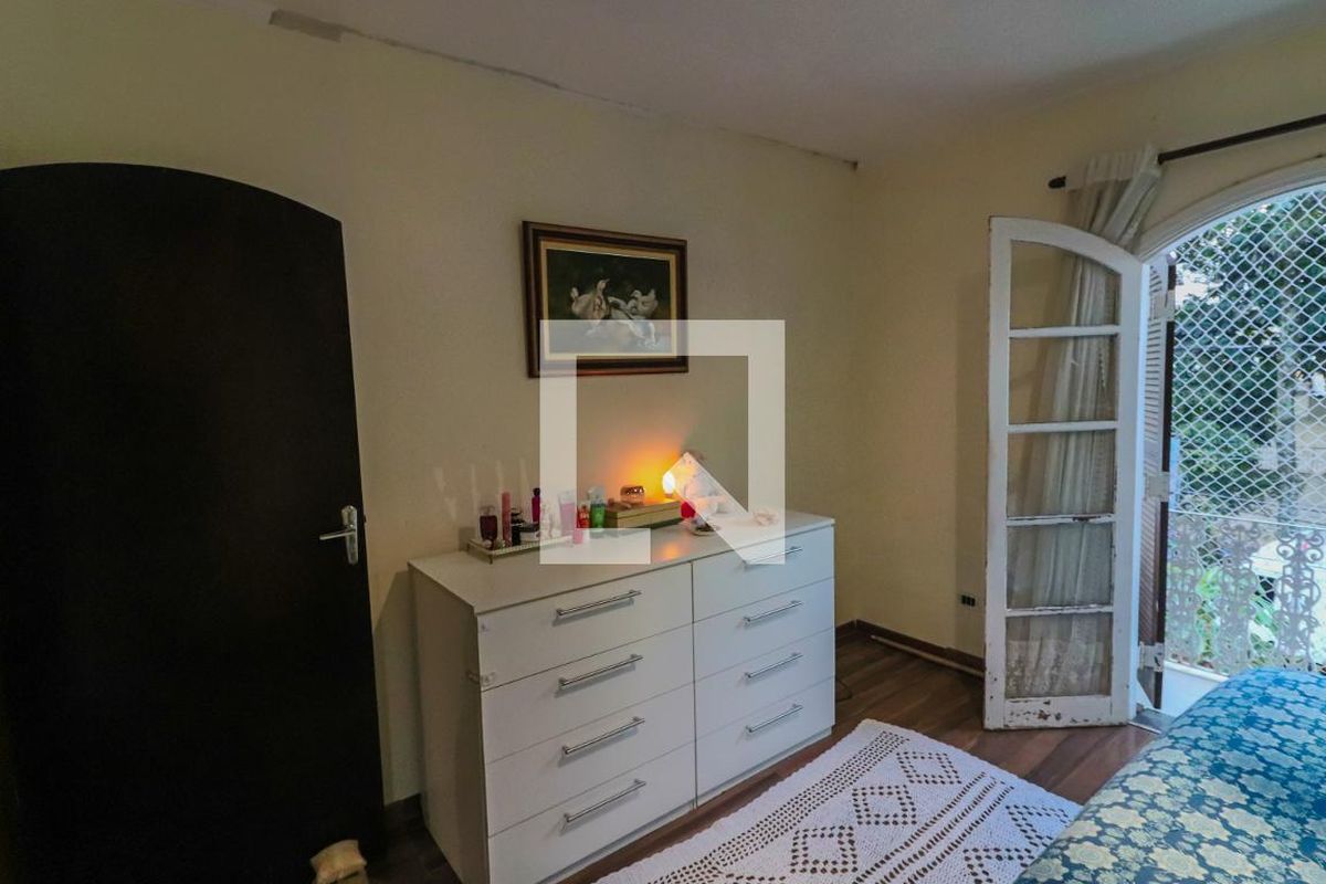 Casa, 3 quartos, 240 m² - Foto 26