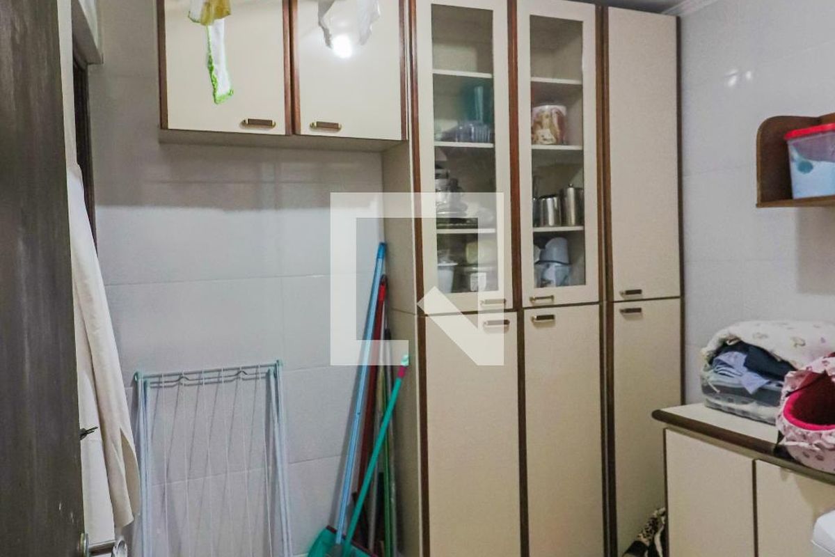 Casa, 3 quartos, 240 m² - Foto 96
