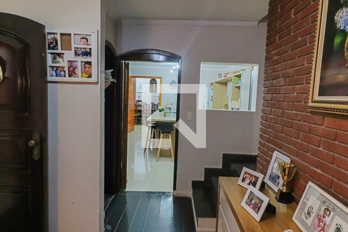 Casa, 3 quartos, 240 m² - Foto 18