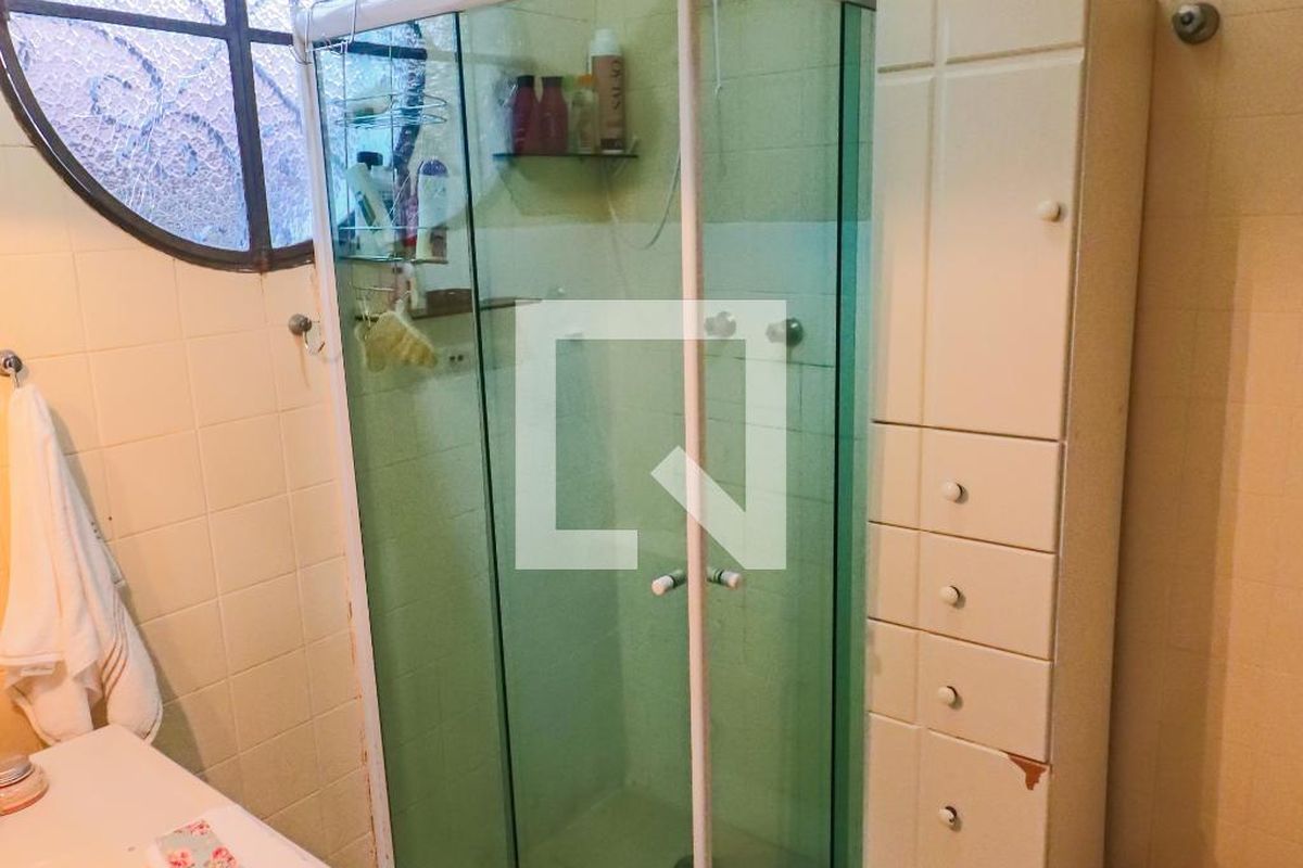Casa, 3 quartos, 240 m² - Foto 42