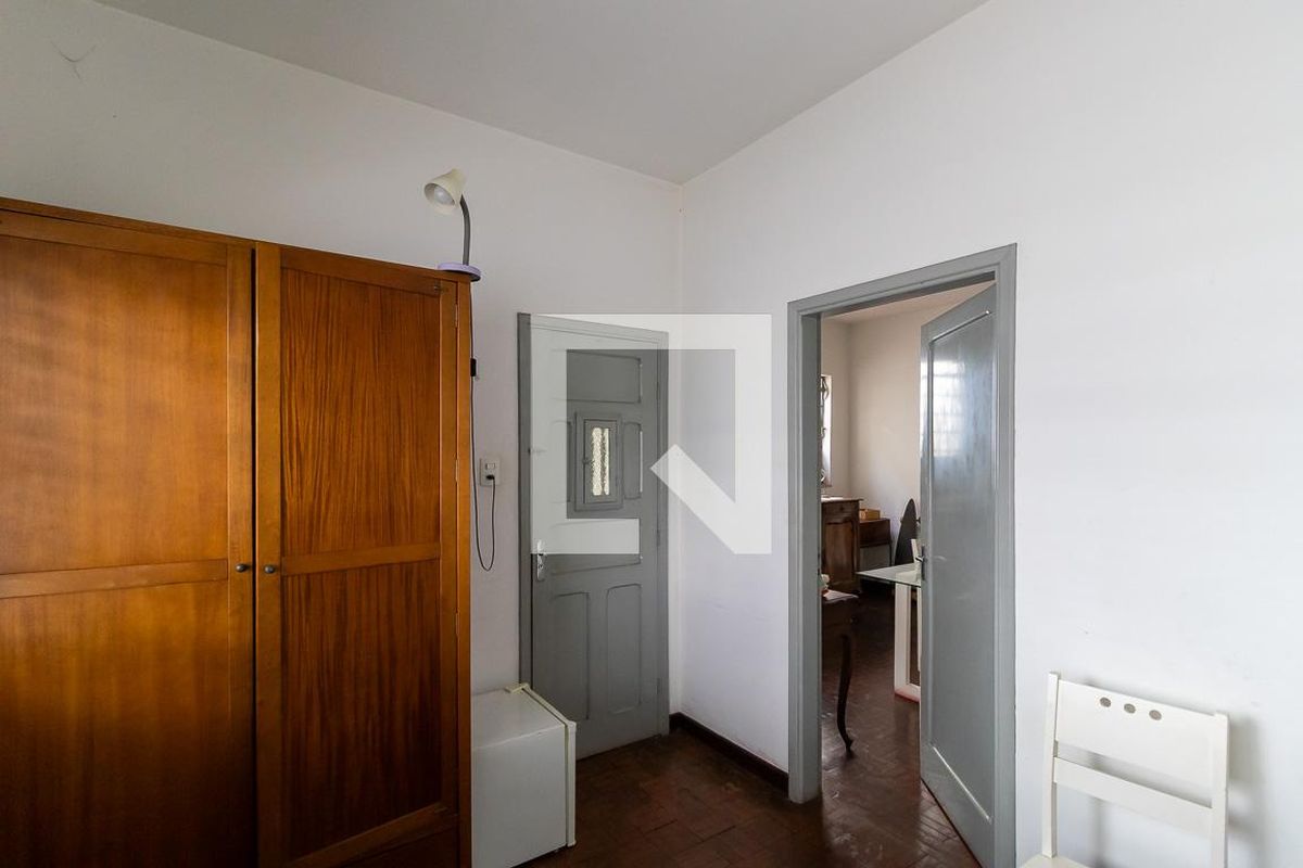 Casa à Venda - Taquaral, 5 Quartos,  130 m2 em , Campinas - sp | SoloBR