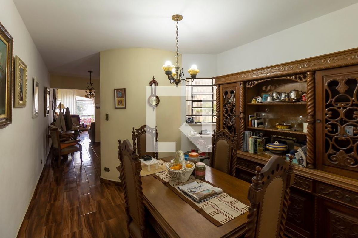 Casa, 3 quartos, 220 m² - Foto 13