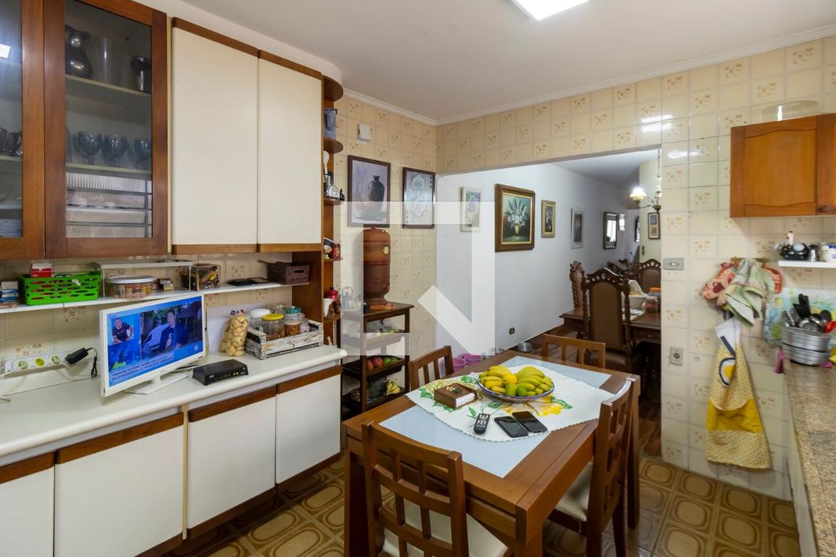 Casa, 3 quartos, 220 m² - Foto 83