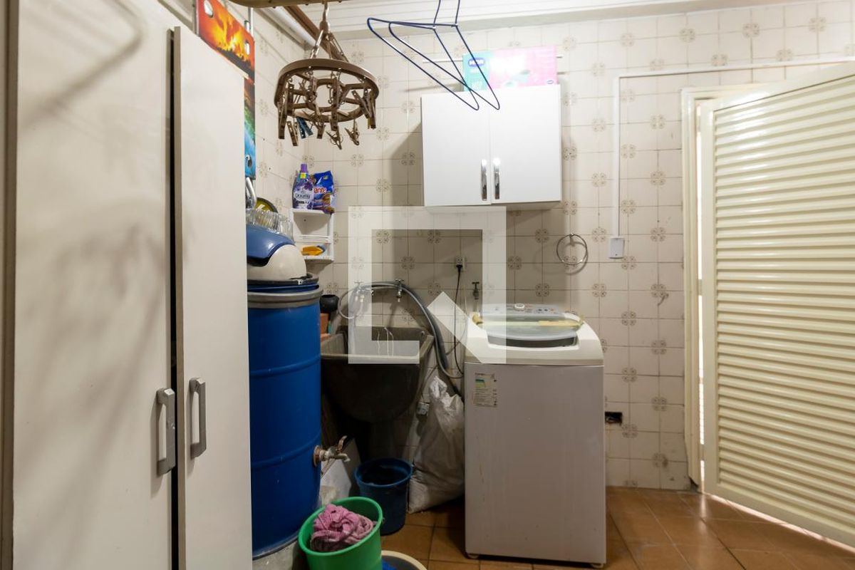 Casa, 3 quartos, 220 m² - Foto 89