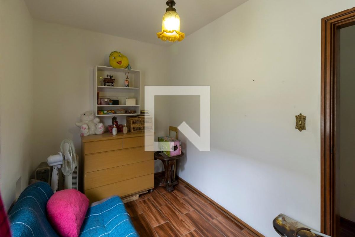 Casa, 3 quartos, 220 m² - Foto 47