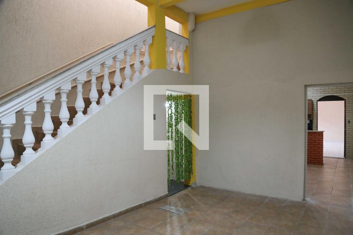 Casa, 4 quartos, 320 m² - Foto 2