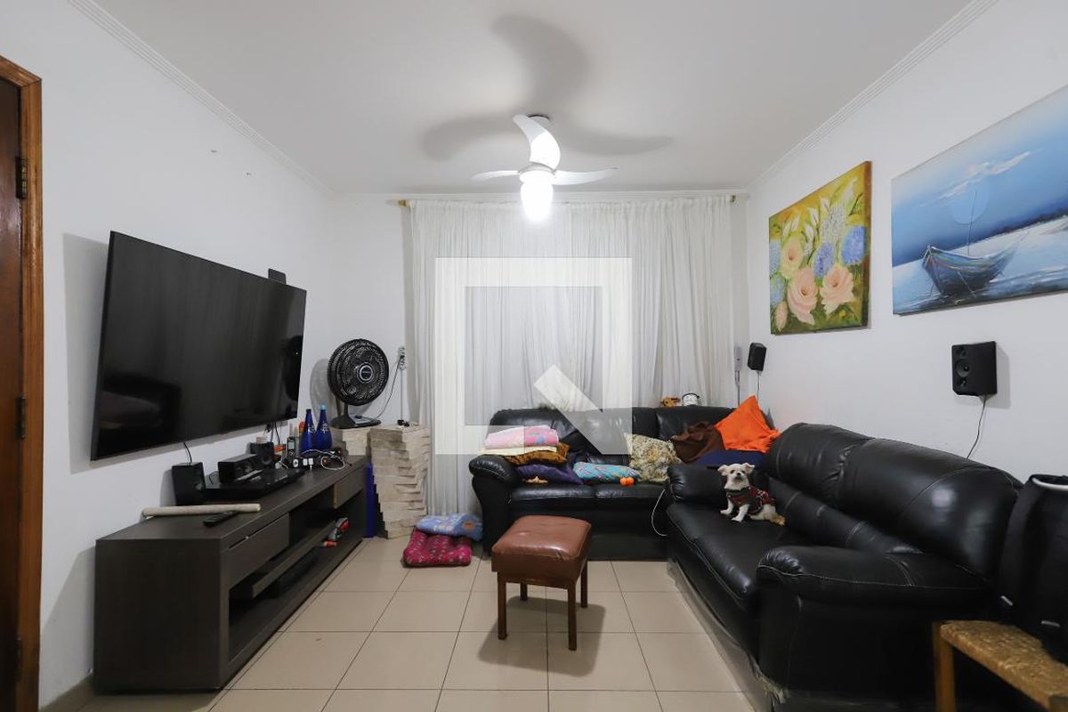 Casa, 3 quartos, 202 m² - Foto 4