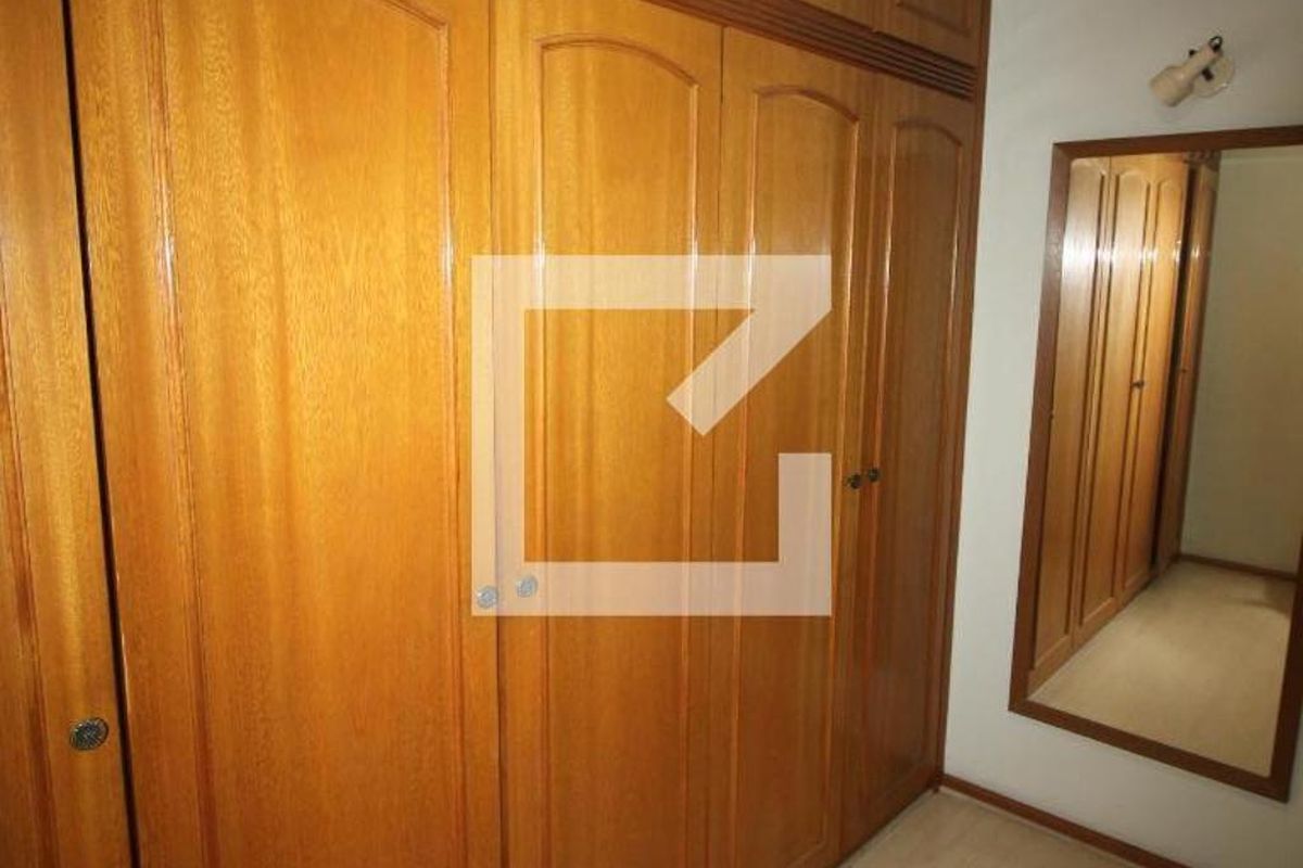 Casa, 3 quartos, 235 m² - Foto 45
