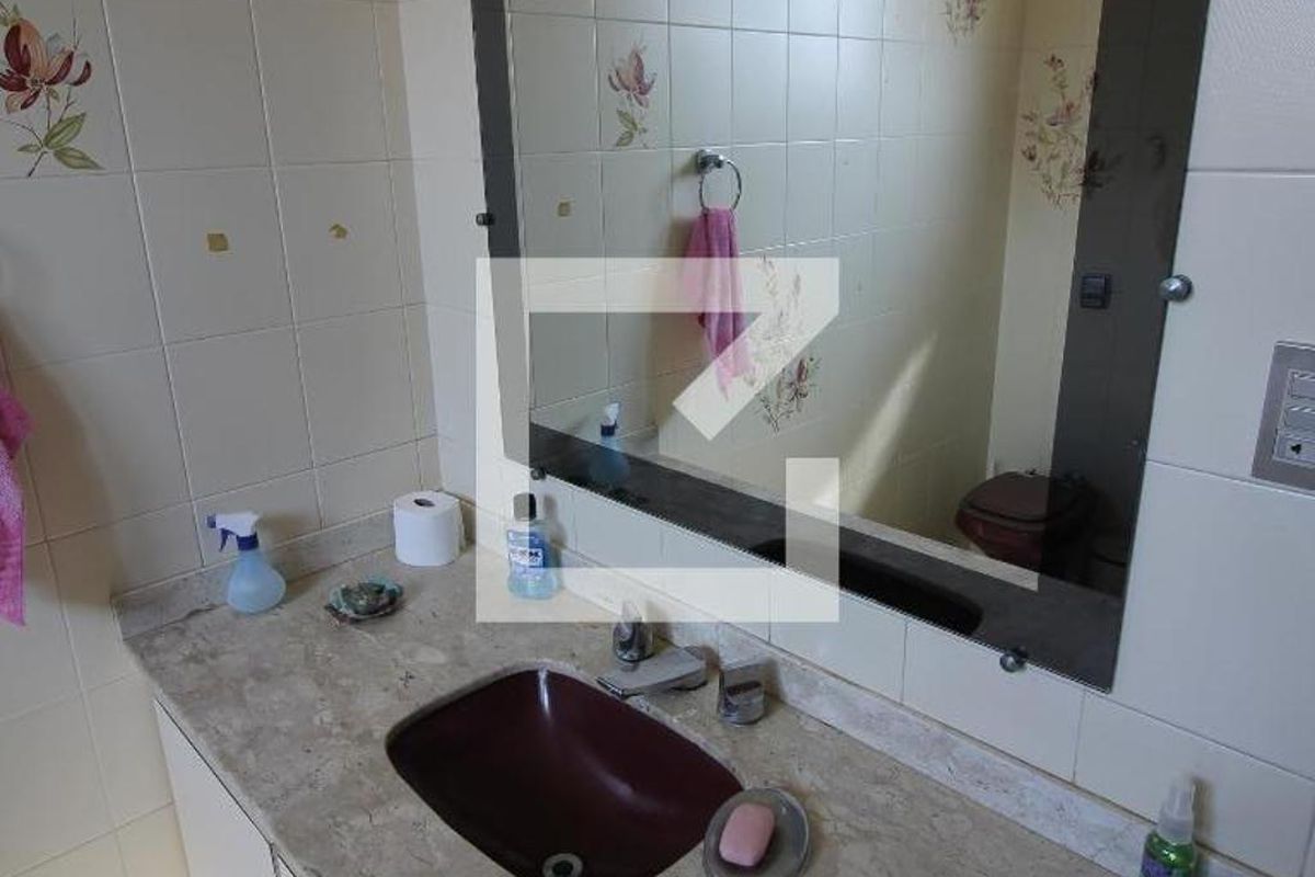Casa, 3 quartos, 235 m² - Foto 68