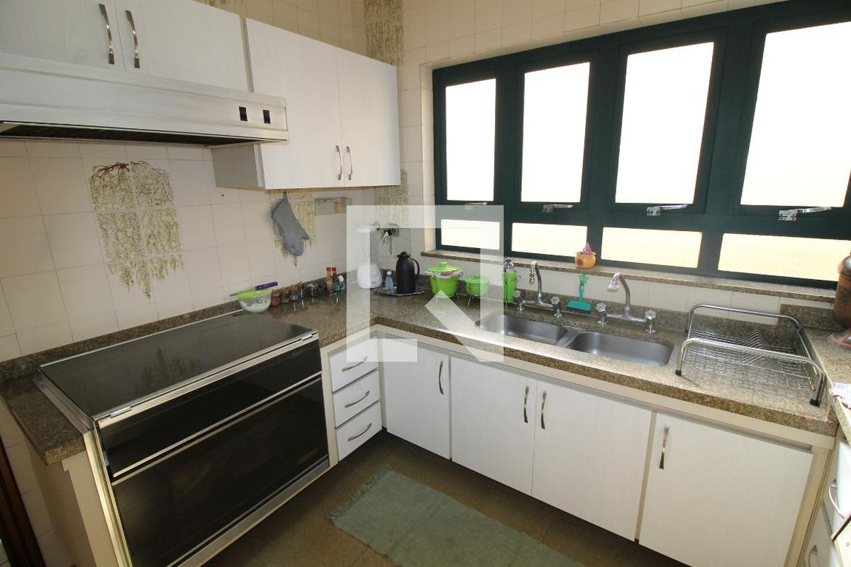 Casa, 3 quartos, 235 m² - Foto 80