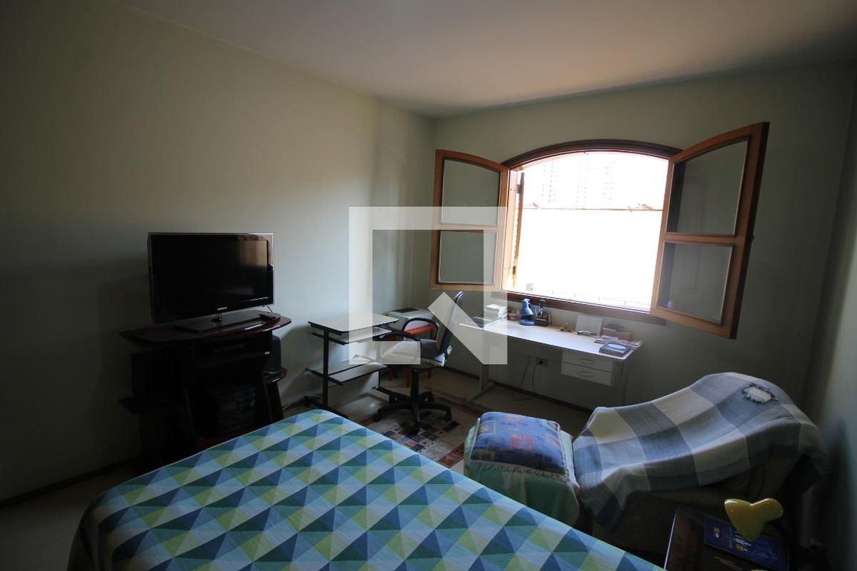 Casa, 3 quartos, 235 m² - Foto 16