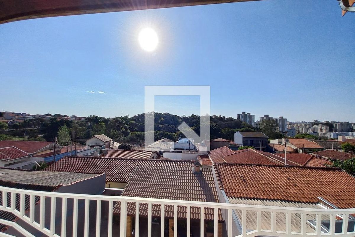 Casa à Venda - Parque Prado, 3 Quartos,  200 m2 em , Campinas - sp | SoloBR