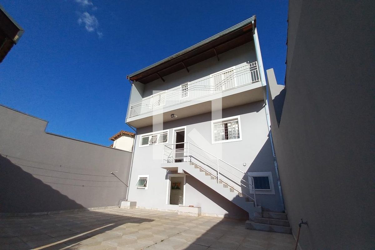 Casa à Venda - Parque Prado, 3 Quartos,  200 m2 em , Campinas - sp | SoloBR