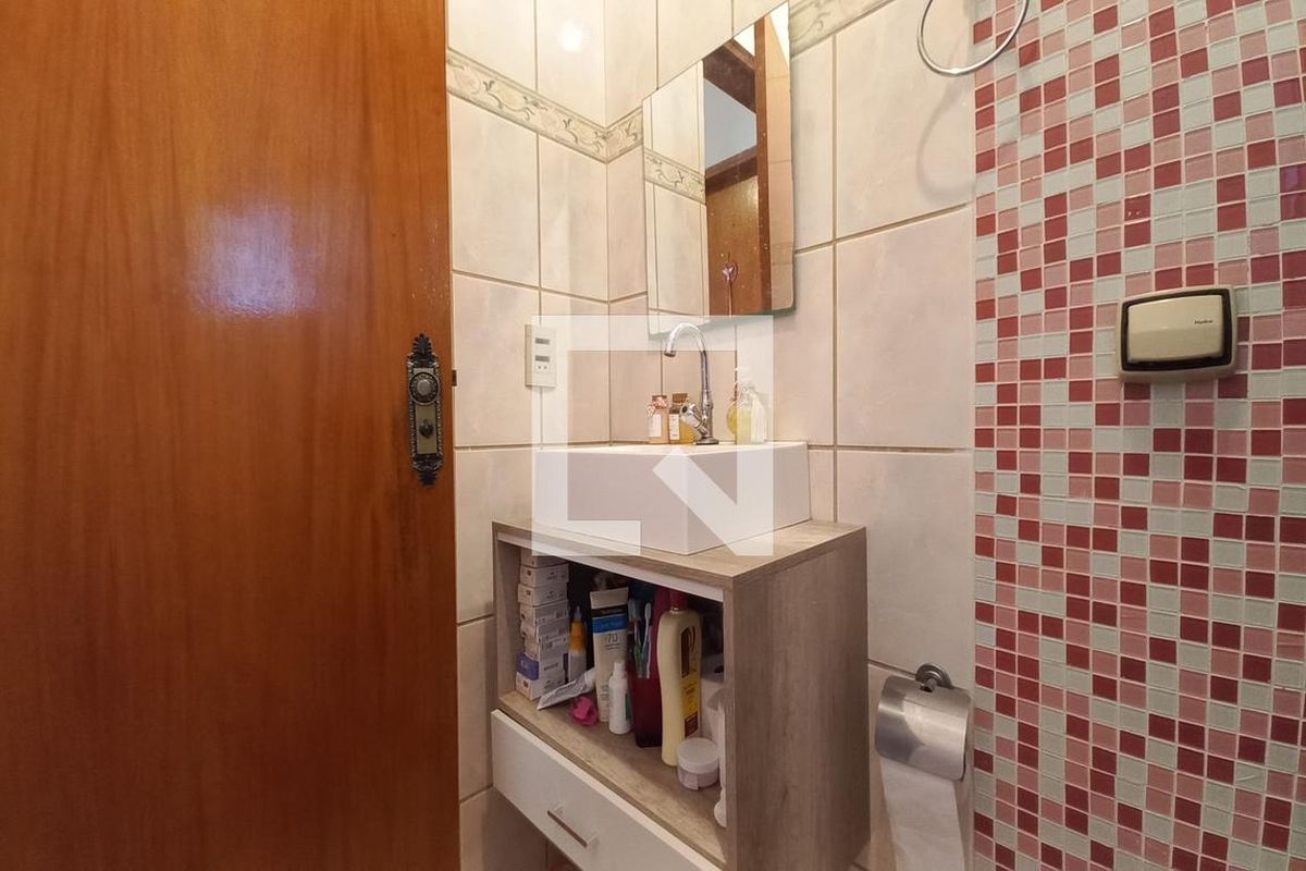 Casa à Venda - Parque Prado, 3 Quartos,  200 m2 em , Campinas - sp | SoloBR