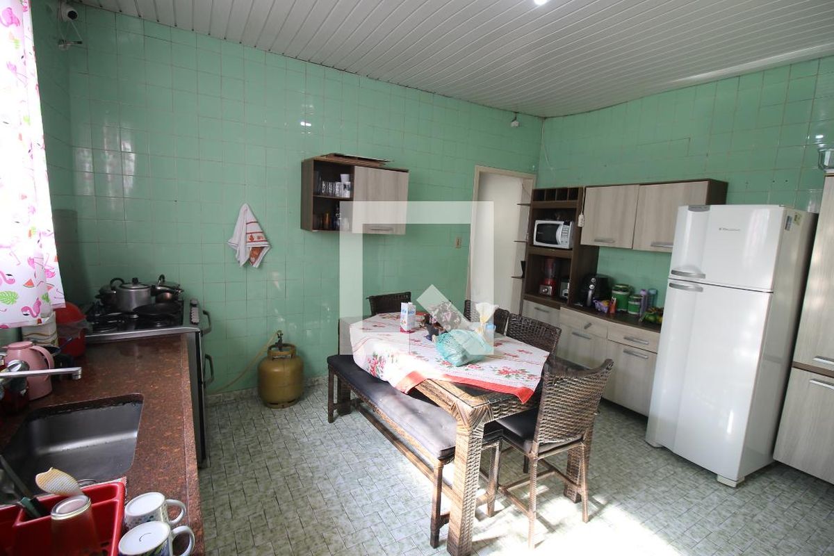 Casa, 4 quartos, 195 m² - Foto 46