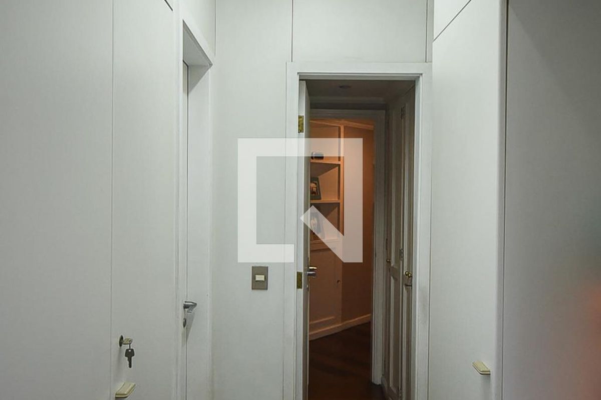 Apartamento, 3 quartos, 178 m² - Foto 102