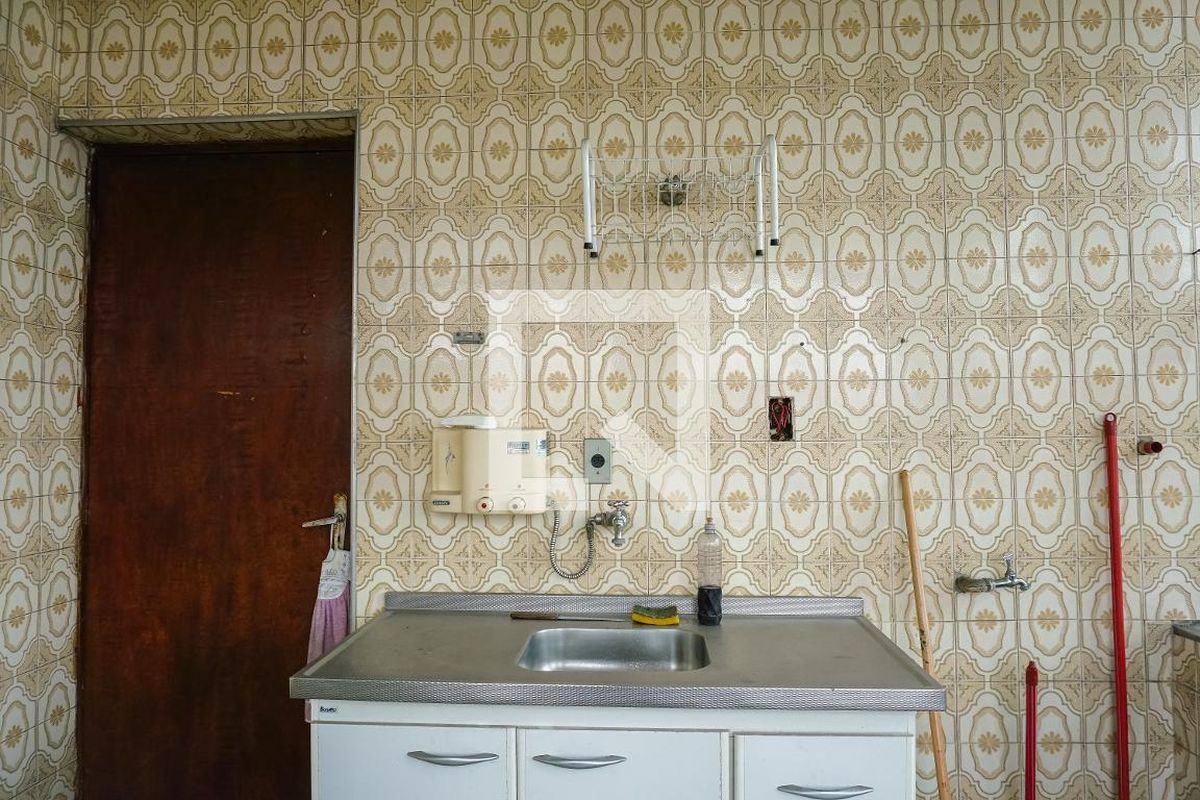 Casa, 2 quartos, 328 m² - Foto 34