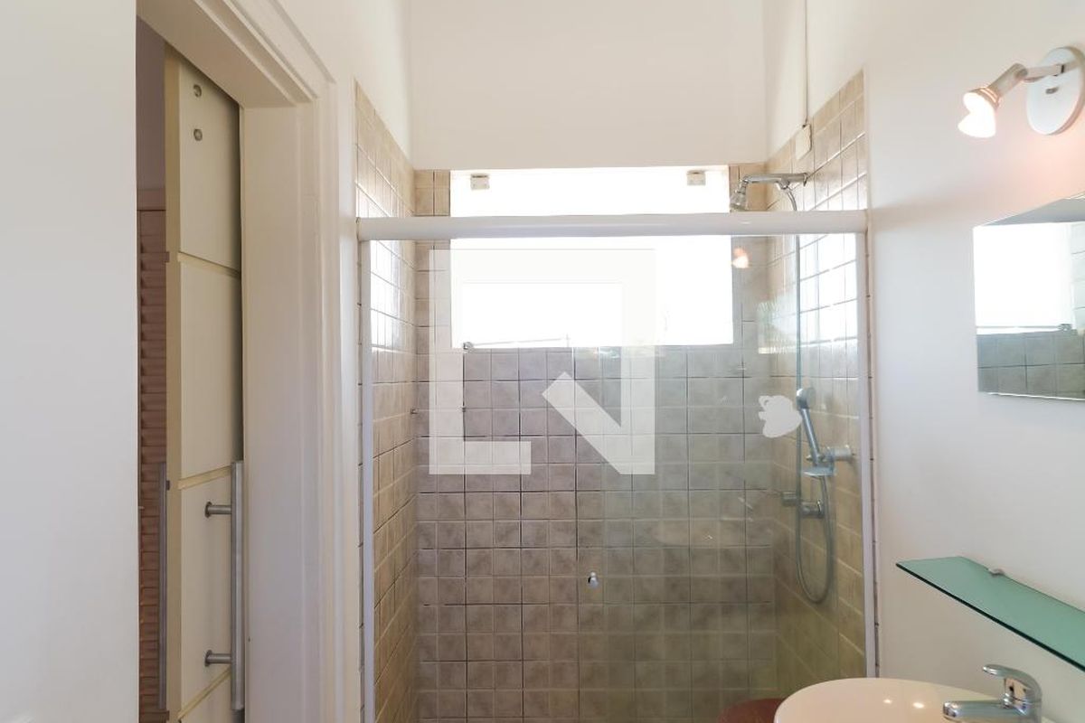 Casa à Venda - Mansões Santo Antônio, 3 Quartos,  380 m2 em , Campinas - sp | SoloBR