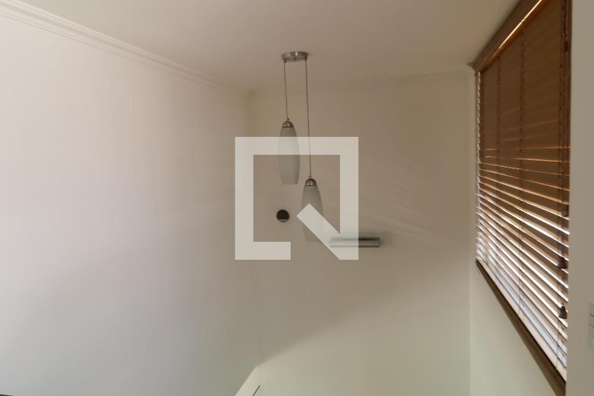 Casa à Venda - Mansões Santo Antônio, 3 Quartos,  380 m2 em , Campinas - sp | SoloBR