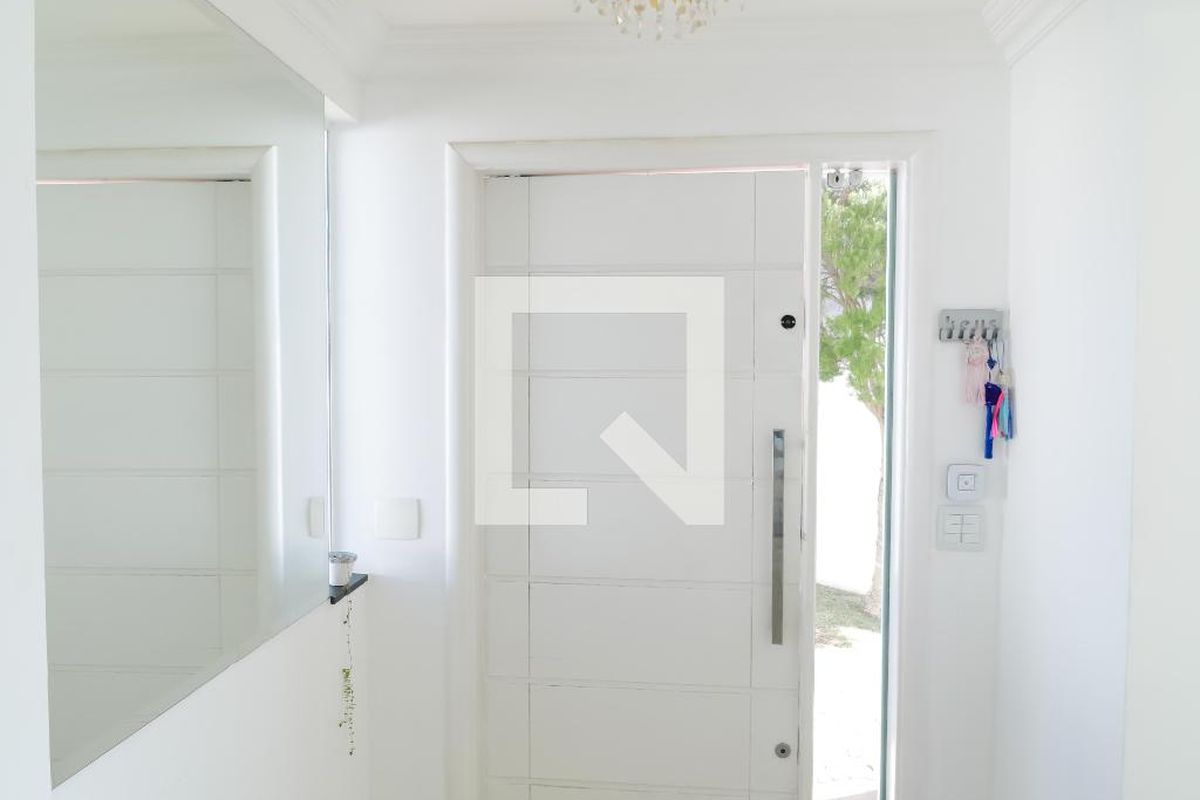 Casa à Venda - Mansões Santo Antônio, 3 Quartos,  380 m2 em , Campinas - sp | SoloBR