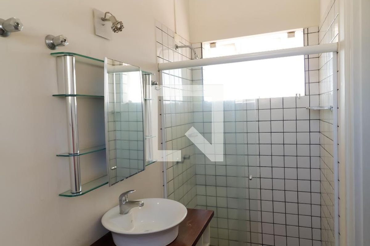 Casa à Venda - Mansões Santo Antônio, 3 Quartos,  380 m2 em , Campinas - sp | SoloBR