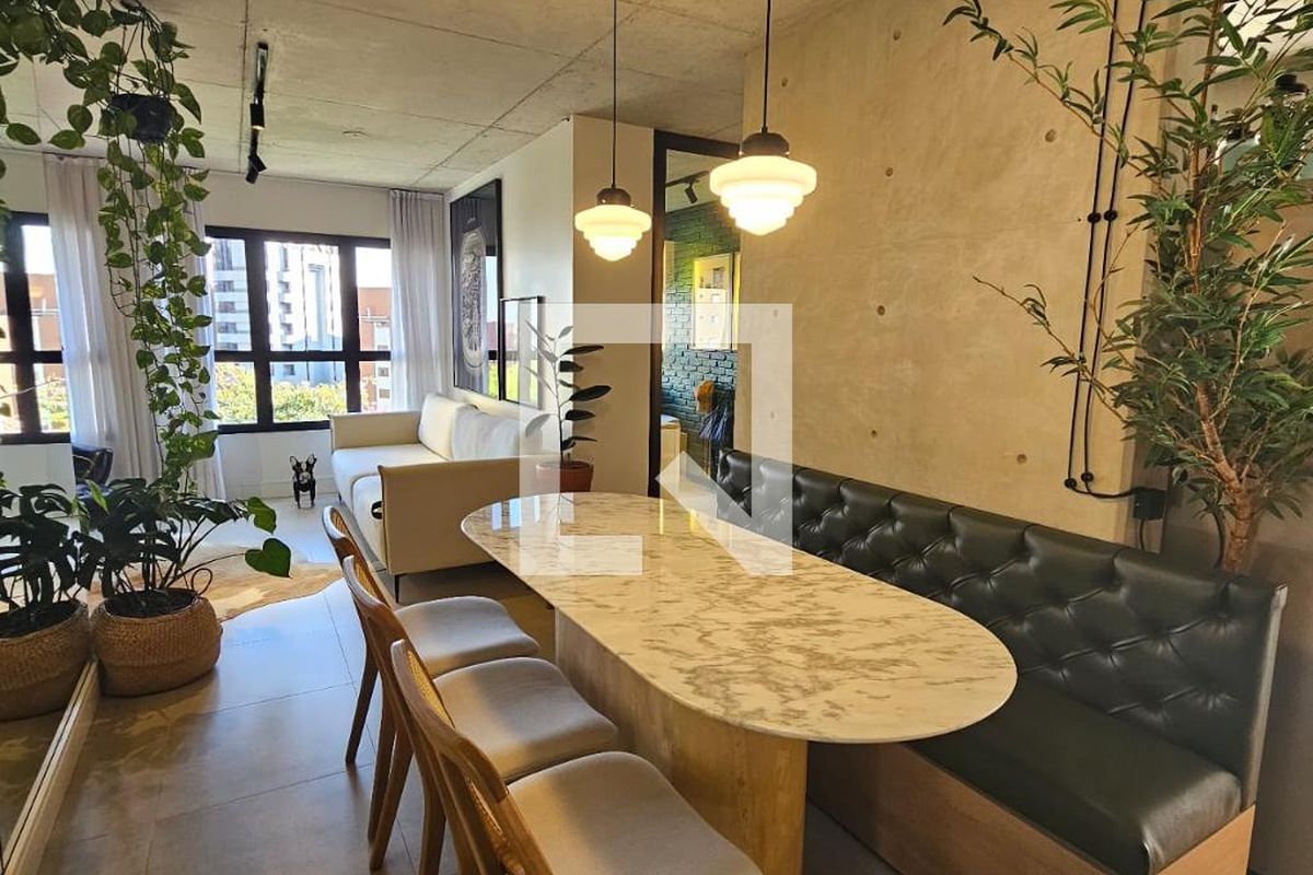 Apartamento, 2 quartos, 70 m² - Foto 2