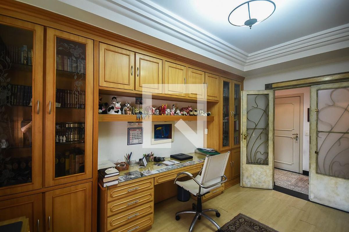 Apartamento, 3 quartos, 242 m² - Foto 31