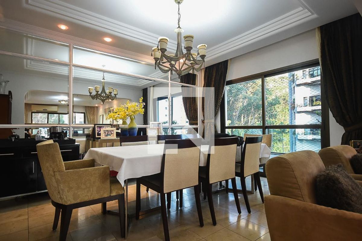 Apartamento, 3 quartos, 242 m² - Foto 13