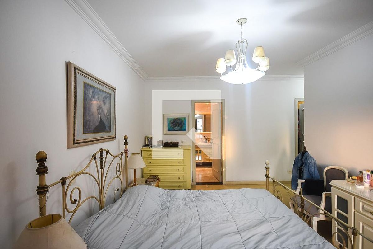 Apartamento, 3 quartos, 242 m² - Foto 85