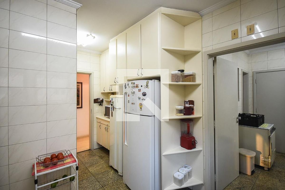 Apartamento, 3 quartos, 242 m² - Foto 105