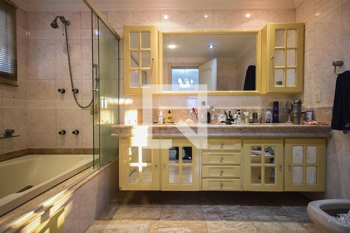 Apartamento, 3 quartos, 242 m² - Foto 93