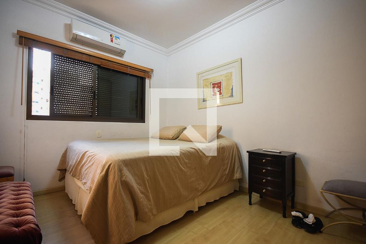 Apartamento, 3 quartos, 242 m² - Foto 61