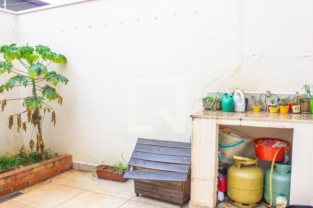 Casa à Venda - Mansões Santo Antônio, 4 Quartos,  243 m2 em , Campinas - sp | SoloBR
