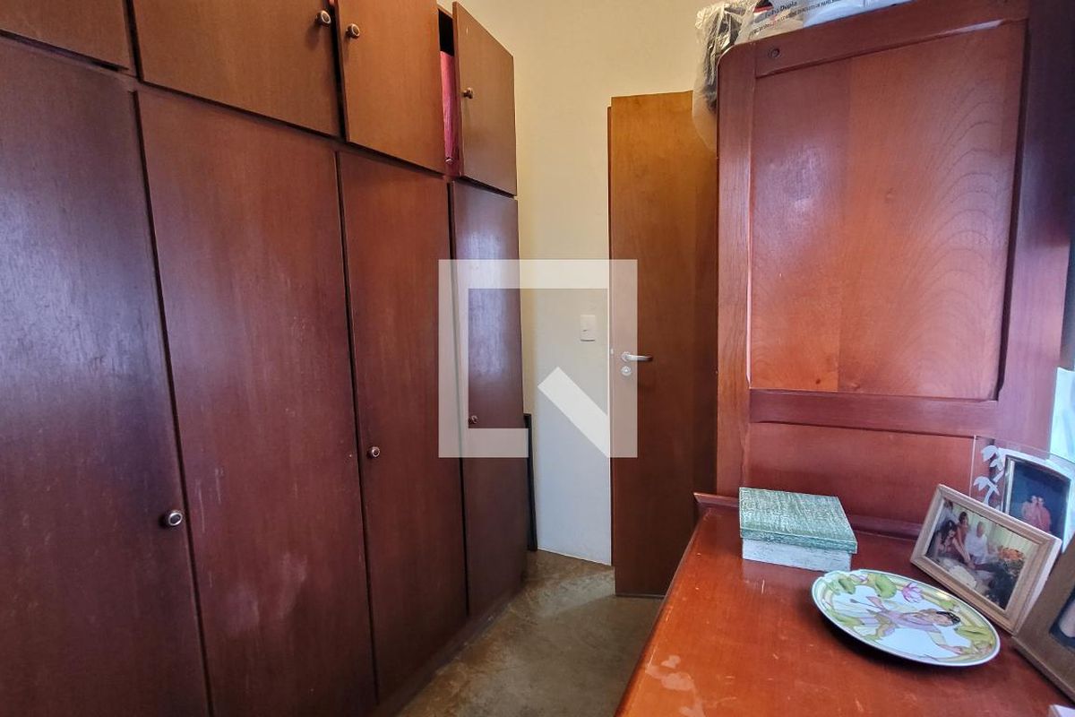 Casa à Venda - Mansões Santo Antônio, 4 Quartos,  243 m2 em , Campinas - sp | SoloBR