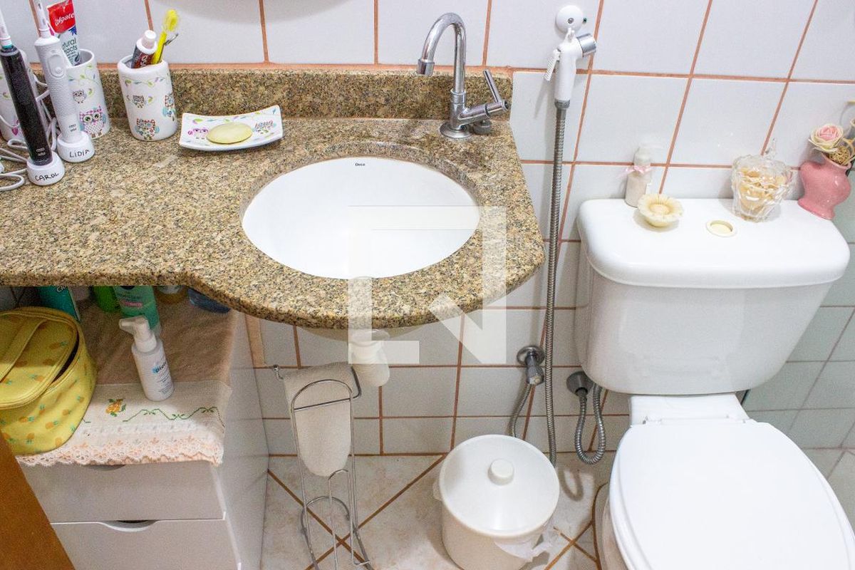 Casa à Venda - Mansões Santo Antônio, 4 Quartos,  243 m2 em , Campinas - sp | SoloBR