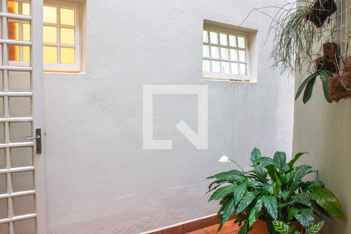 Casa à Venda - Mansões Santo Antônio, 4 Quartos,  243 m2 em , Campinas - sp | SoloBR