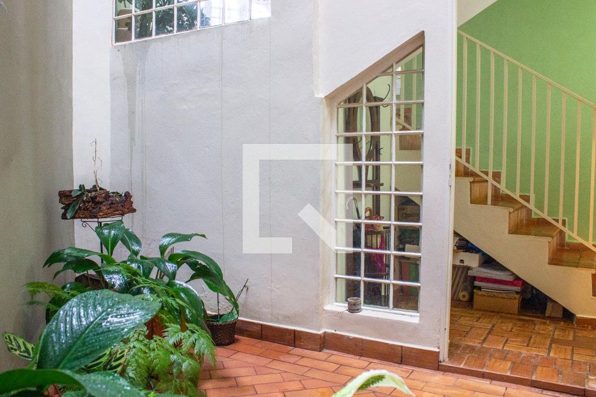 Casa à Venda - Mansões Santo Antônio, 4 Quartos,  243 m2 em , Campinas - sp | SoloBR