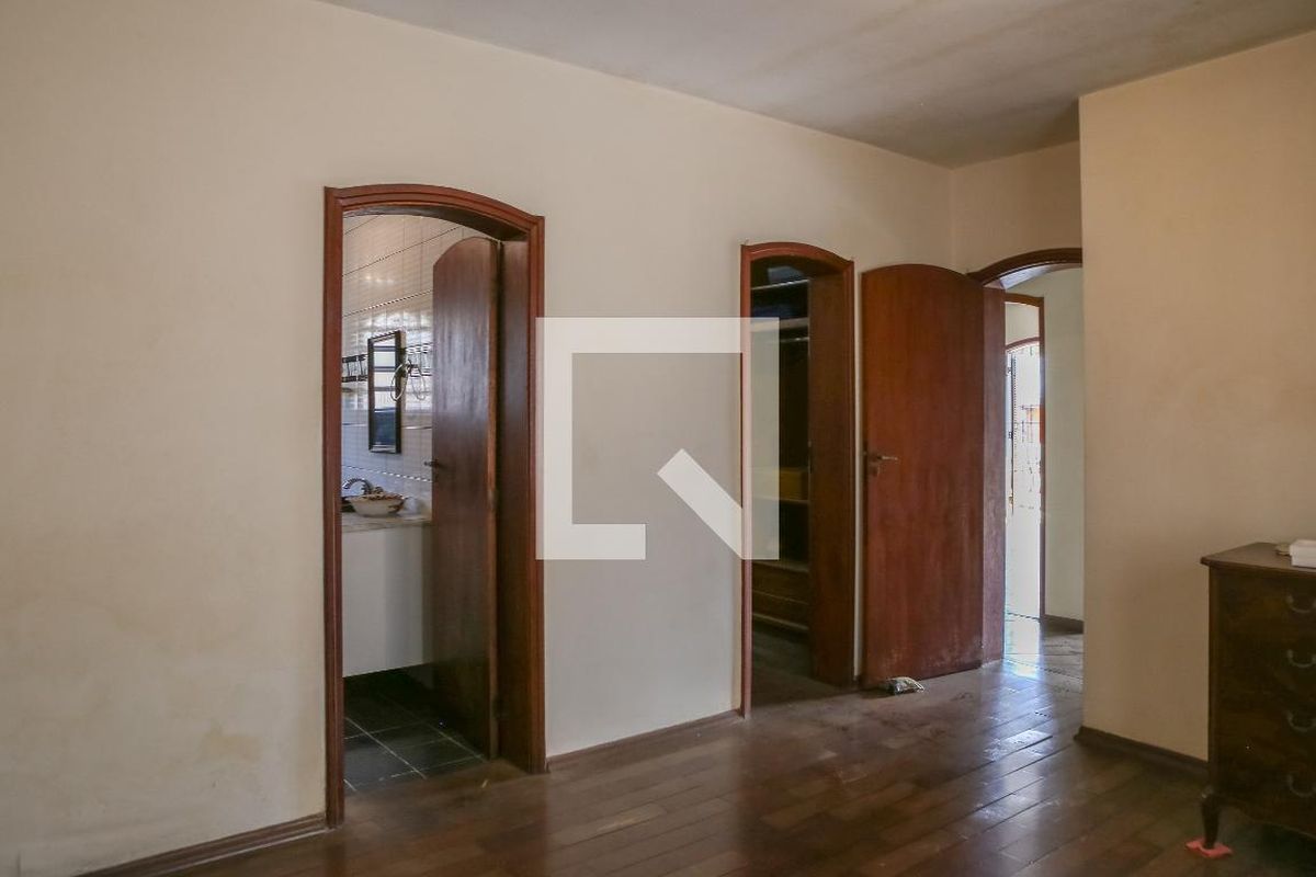 Casa, 3 quartos, 220 m² - Foto 30