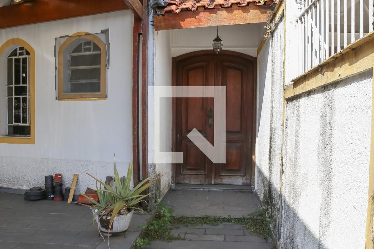 Casa, 3 quartos, 220 m² - Foto 110