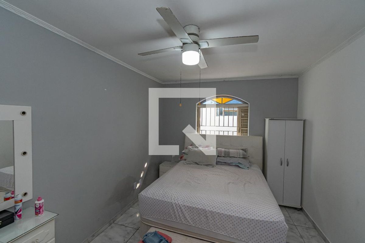 Casa à Venda - Jardim Flamboyant, 3 Quartos,  320 m2 em , Campinas - sp | SoloBR