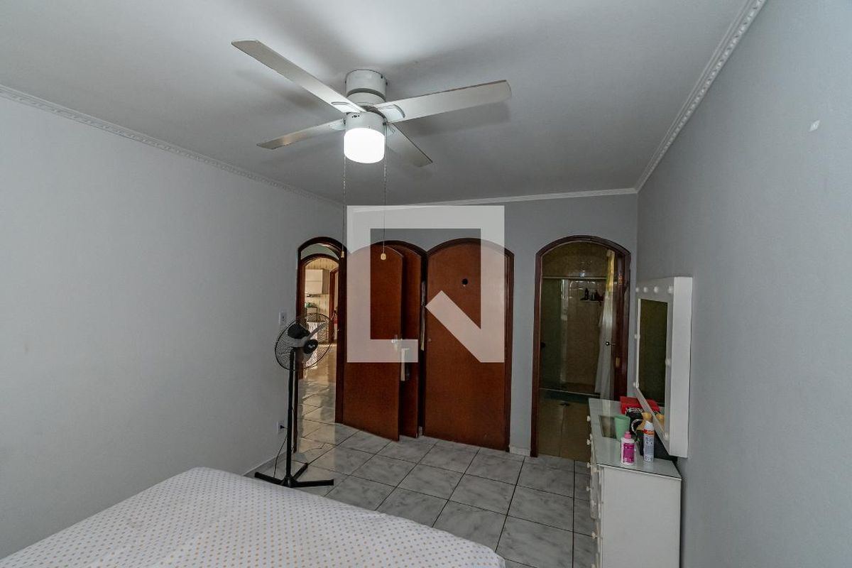 Casa à Venda - Jardim Flamboyant, 3 Quartos,  320 m2 em , Campinas - sp | SoloBR