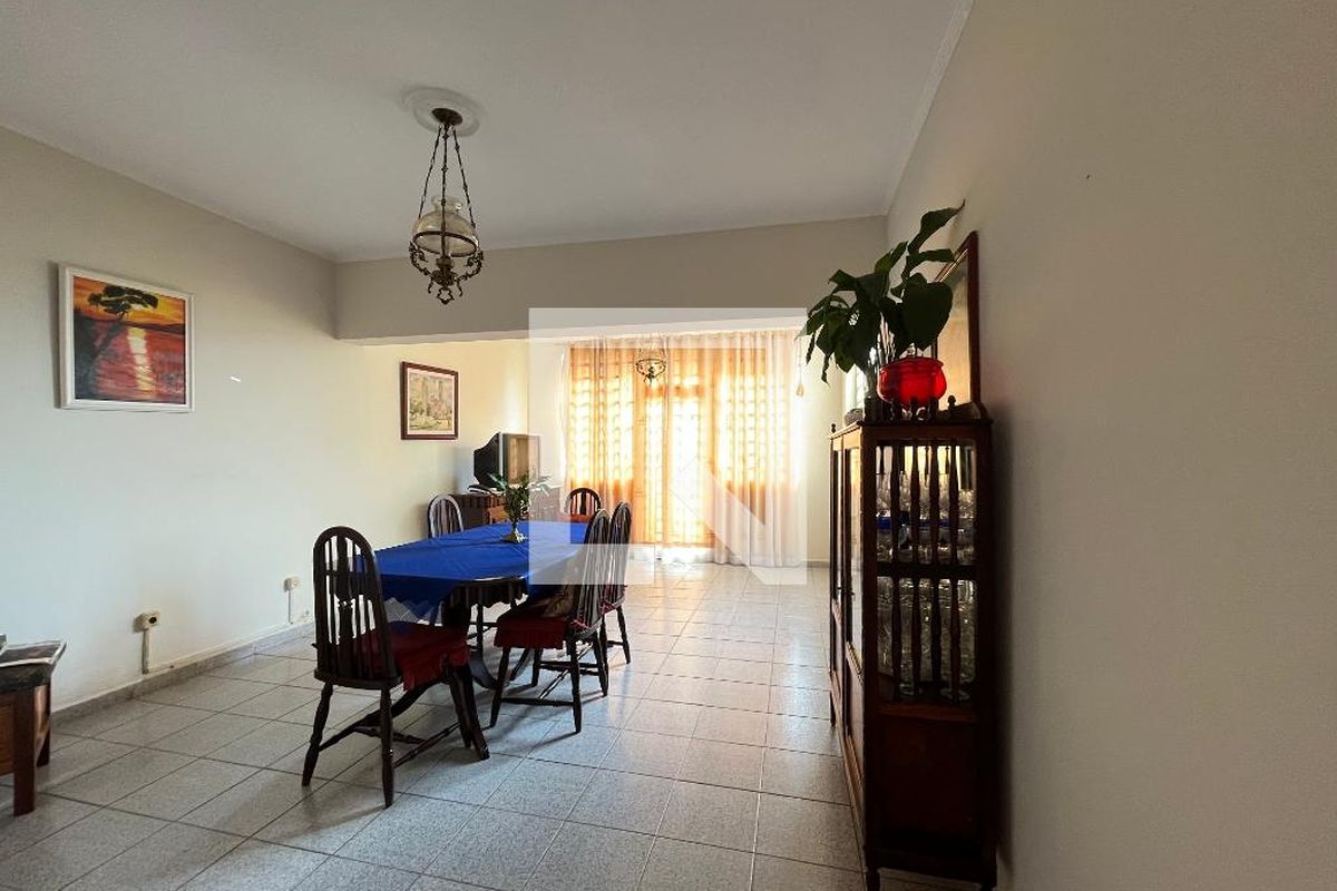 Casa à Venda - Jardim Chapadão, 4 Quartos,  270 m2 em , Campinas - sp | SoloBR