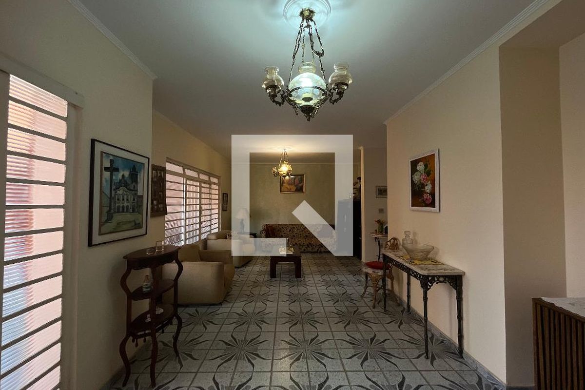 Casa à Venda - Jardim Chapadão, 4 Quartos,  270 m2 em , Campinas - sp | SoloBR