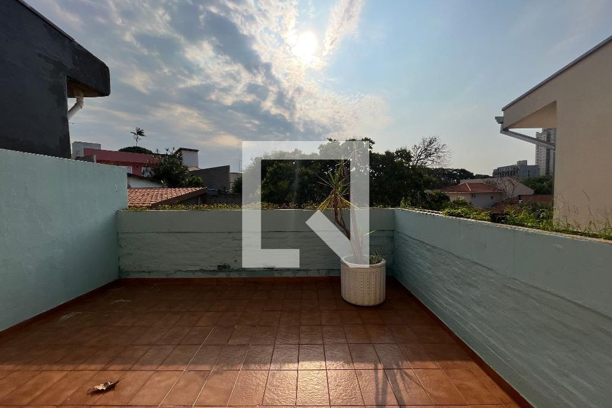 Casa à Venda - Jardim Chapadão, 4 Quartos,  270 m2 em , Campinas - sp | SoloBR